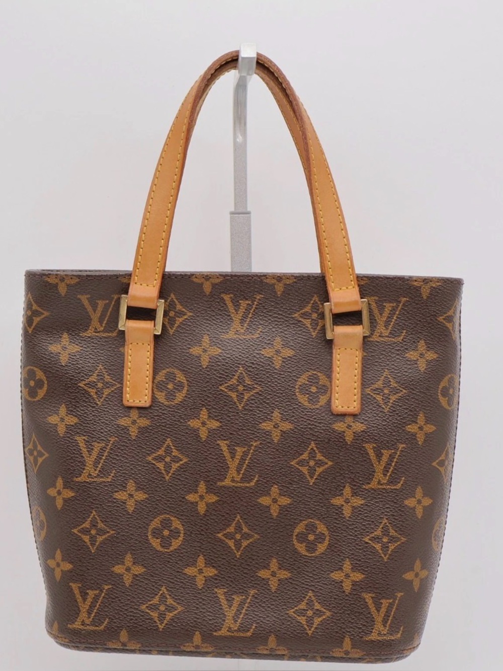 🔥EUC Louis Vuitton Monogram Vavin PM SR1010 comes with dustbag🔥
